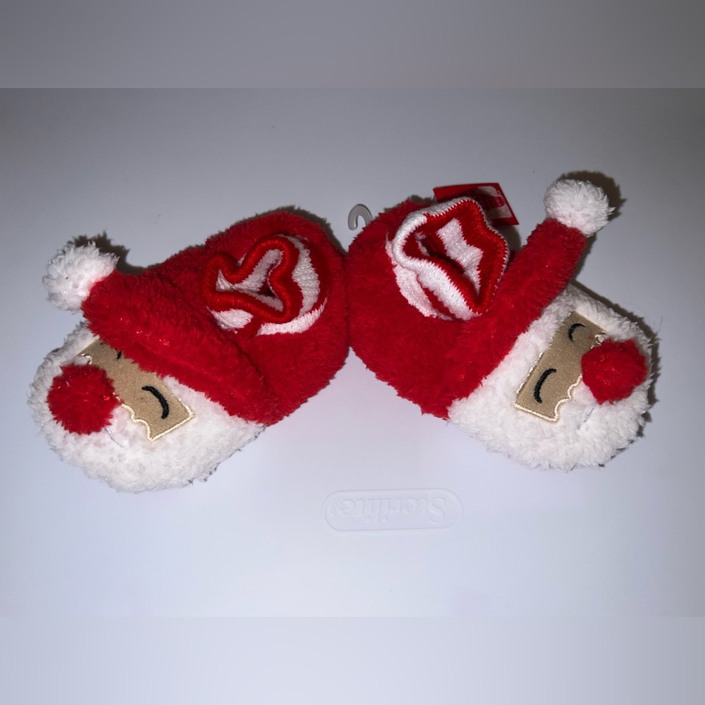 COPY - Size 7/8 kids boys girls red white Santa Claus slippers  Christmas
